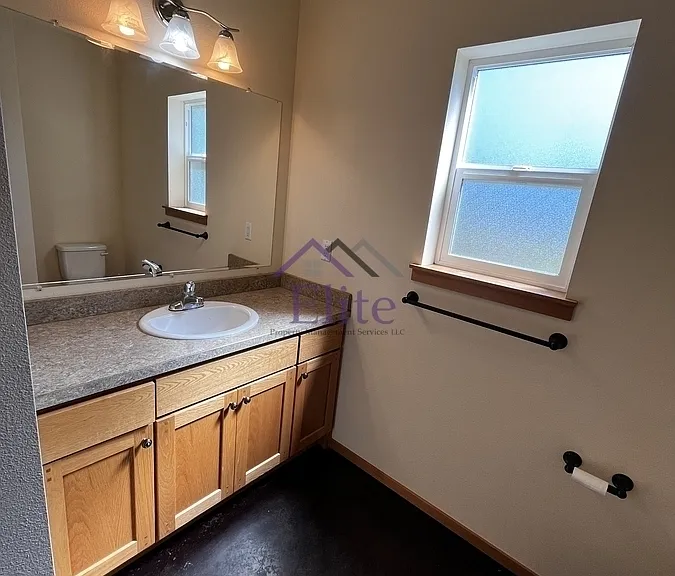 251 W Berry Ridge Rd — Photo 23