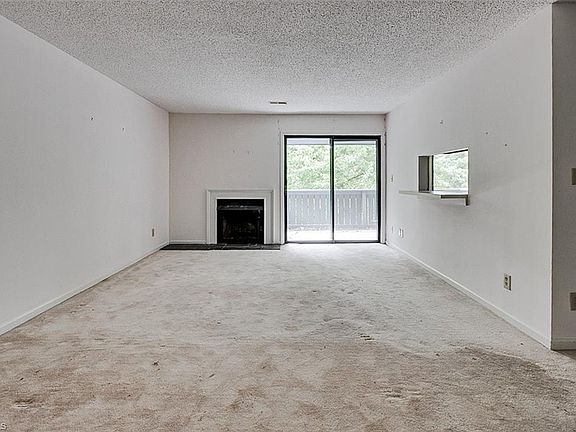 5th image of 2855 Treestead Cir