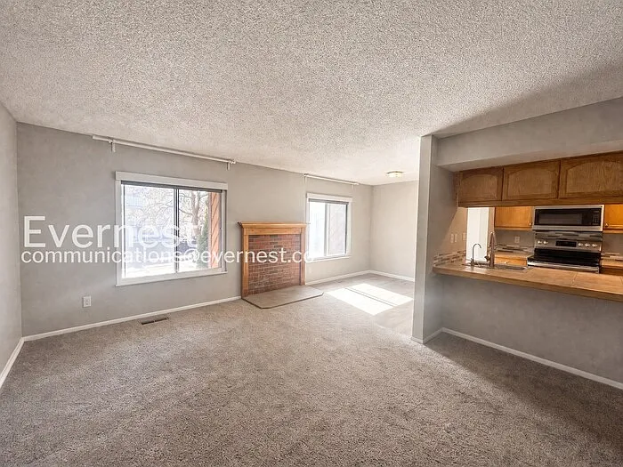 935 Saturn Dr #106 — Photo 9