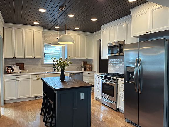 5th image of 429 N Aldrich St