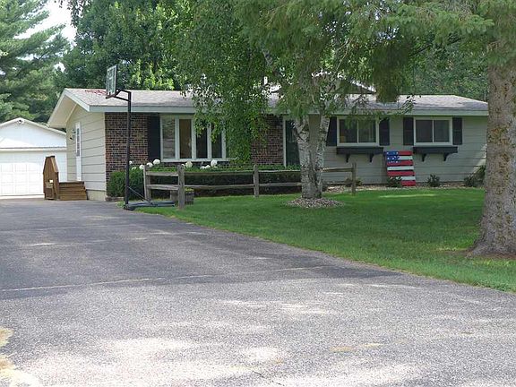 3rd image of E2228 Glenvale Ct