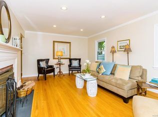 39 Wright Pl, Scarsdale, NY 10583