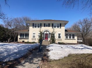 5224 Interlachen Blvd, Edina, MN 55436