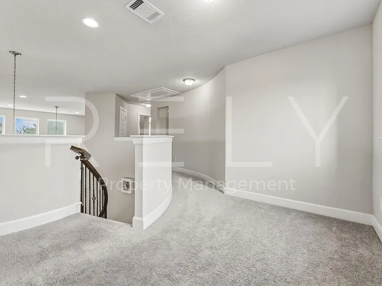 240 Cross Timbers Dr — Photo 26