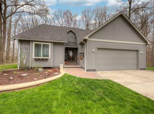 2920 N Harris Rd, Ypsilanti, MI 48198