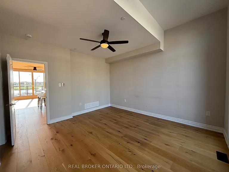 100 Marina Village Dr — Photo 17