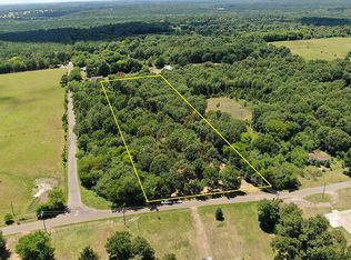 1 County Road 476 S, Henderson, TX 75654
