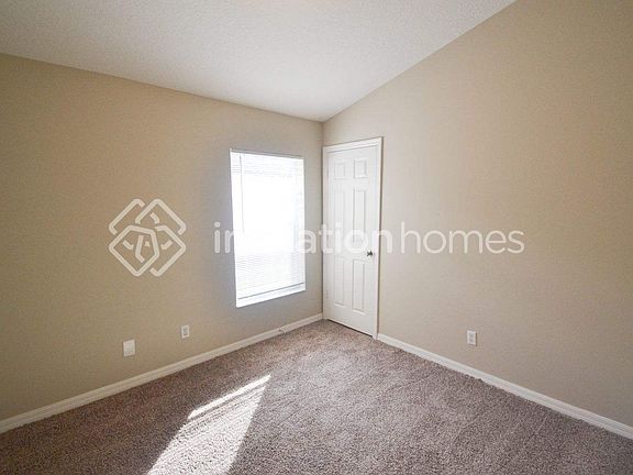 5th image of 300 Citrus Landing Dr