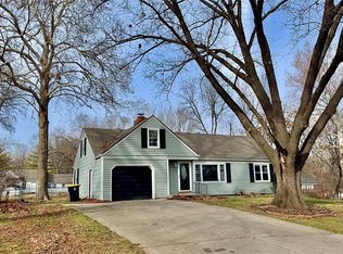 2318 NE Pence Ave, Kansas City, MO 64118