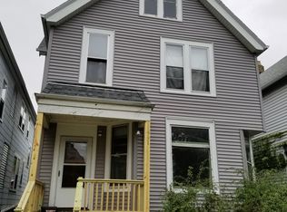 2735 N Oakland Ave, Milwaukee, WI 53211