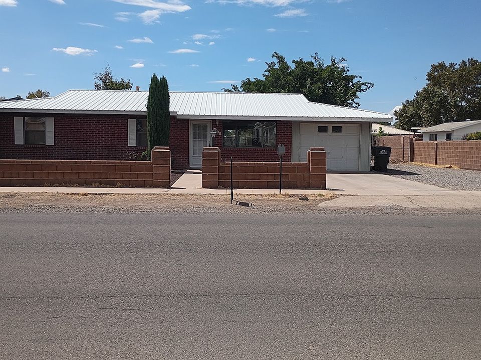 1st image of 1208 Tennyson Dr