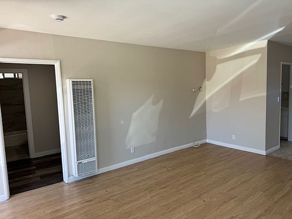 5th image of 9332-9336 Elm Vista Dr #4
