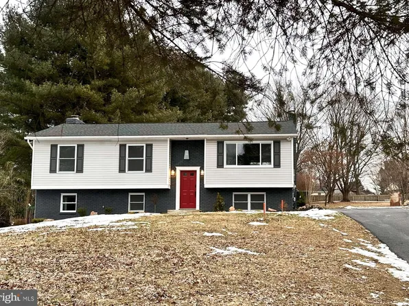 1909 Belleguard Dr, Jarrettsville, MD 21084