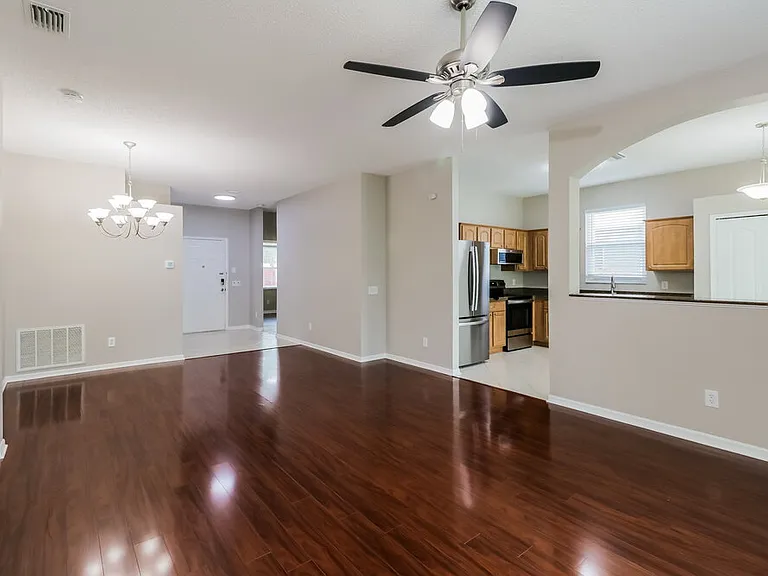 10324 Goldenbrook Way — Photo 4