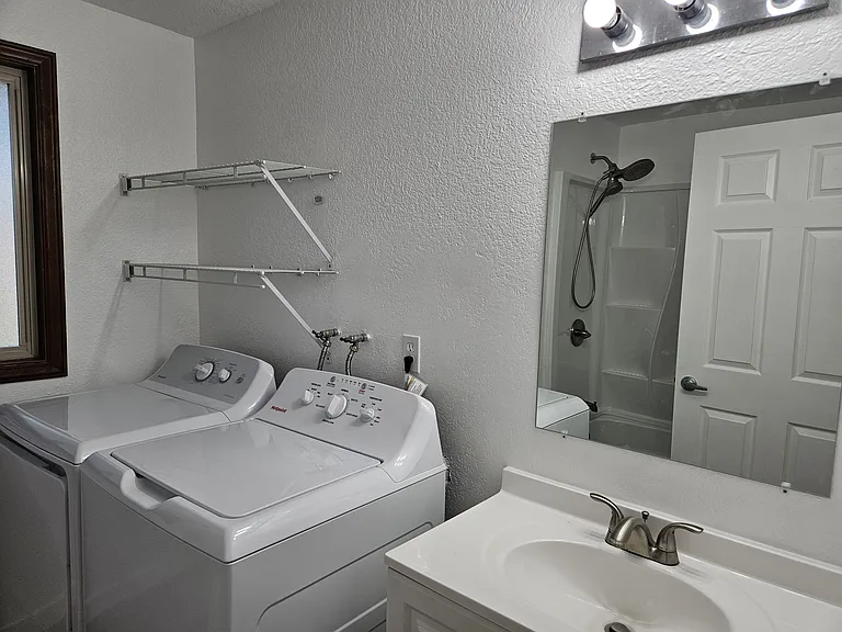 5008 Graham Way #D — Photo 18