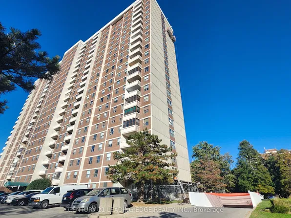 205 Hilda Ave #311, Toronto, ON M2M 4B1