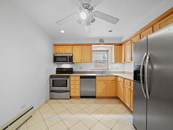 5th image of 7308 N Harlem Ave APT 202