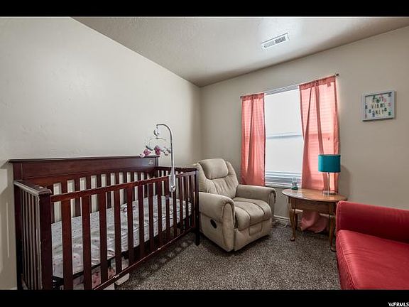 5th image of 511 W Bountiful Way