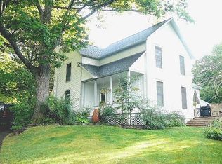 616 Garnet St, Houghton, MI 49931