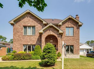 7026 Emerson St, Morton Grove, IL 60053