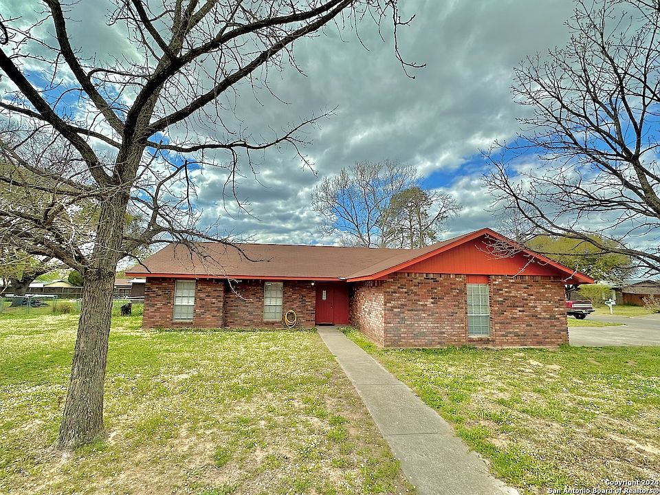 1st image of 511 High Meadow Dr