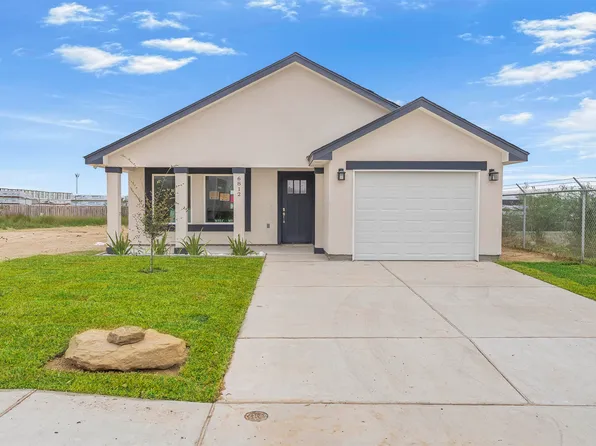 6812 El Jinete Dr, Laredo, TX 78043