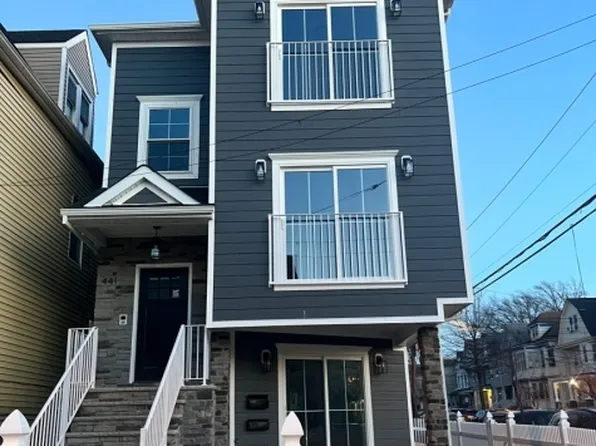 441 Catherine St, Elizabeth City, NJ 07201