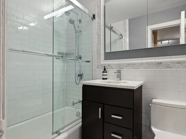 196 East 75th Street image 8 of 9