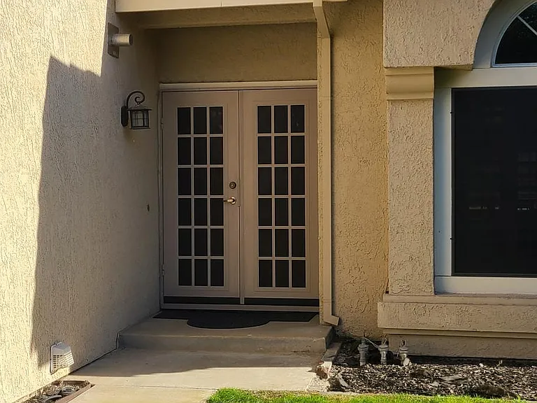 8334 Sea Island Ct — Photo 1