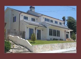 307 7th St, Pacific Grove, CA 93950