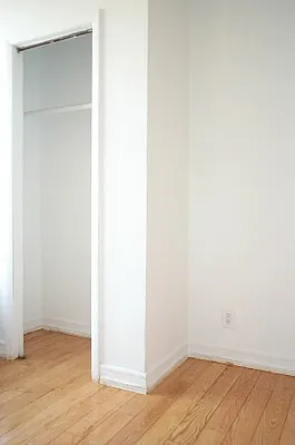 Rented by Tower Brokerage | media 11