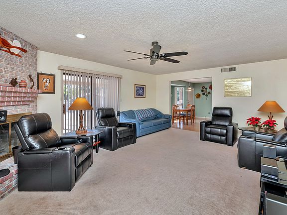 4th image of 219 E Carol Ann Way