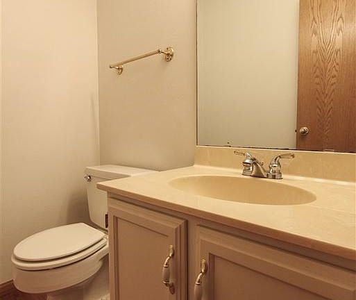 5th image of 4803 Ponderosa Dr