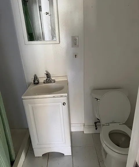 168 Hillside Ave #1R — Photo 5
