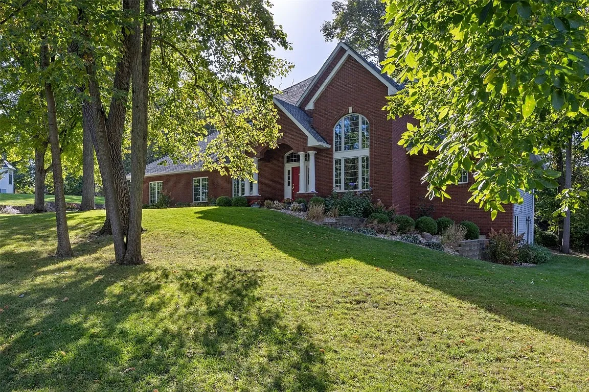 1775 Mackenzie Dr photo 1