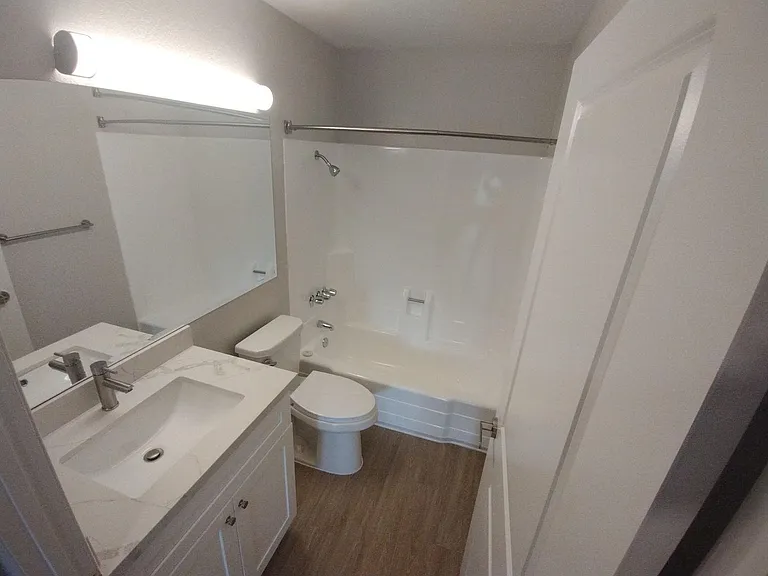 Mesa Palms Apartments — Photo 39