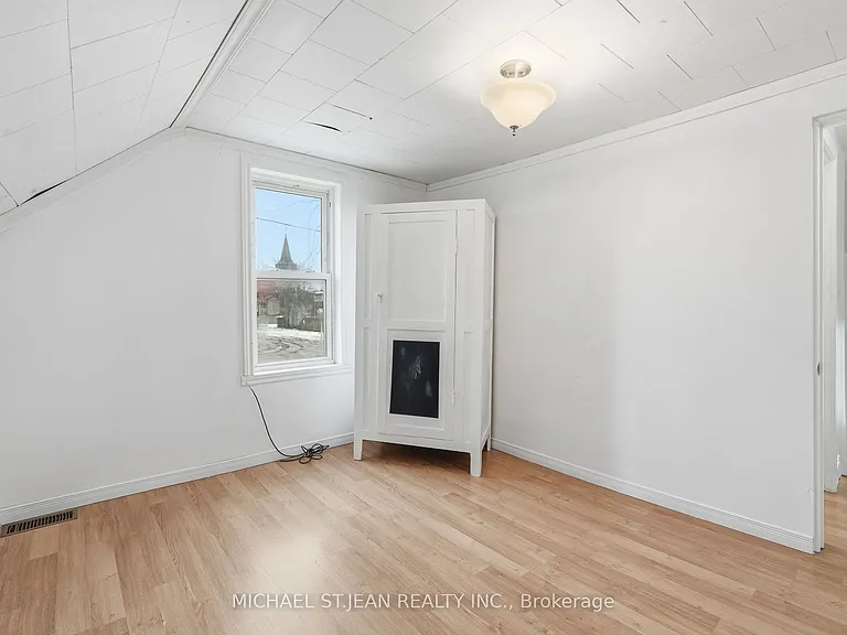 20 York St — Photo 27