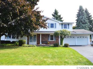 54 Kimbrook Cir, Rochester, NY 14612