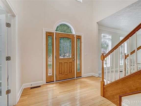 5th image of 1343 Adams Way