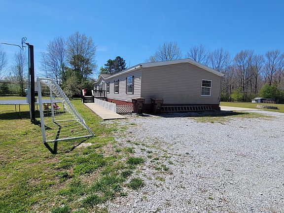 3rd image of 17901 Seven Mile Post Rd