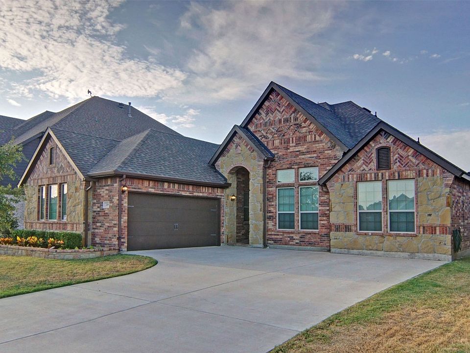 219 Spruce Valley Dr, Justin, TX 76247 MLS 20419321 Zillow