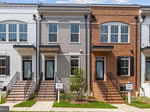 466 Altezza Dr NE, Washington, DC 20017