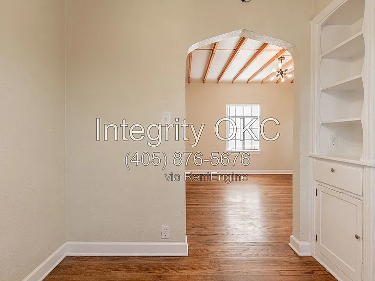 1828 Carey Pl — Photo 16