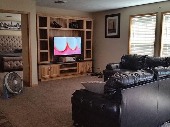 5th image of 3663 Northwood Pl