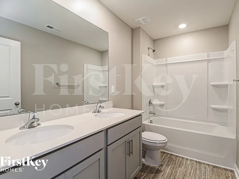 5048 Deisy May Ln — Photo 14
