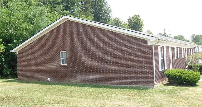 2nd image of 719 Sizemore Dr
