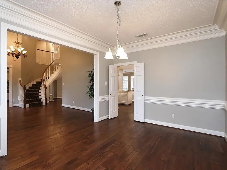 7906 Tizerton Ct — Photo 11
