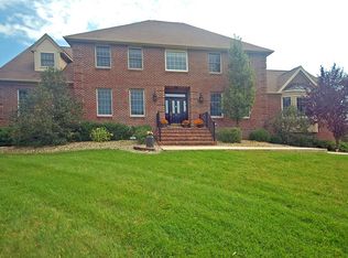 11 Stoney Brook Dr, Millstone Township, NJ 08510