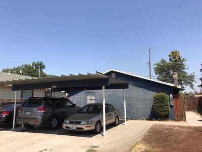 2053 E Clay Ave, Fresno, CA, 93701