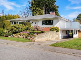 2991 Eastdowne Rd, Oak Bay, BC V8R 5S1